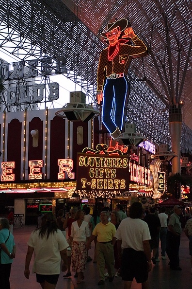 Vegas_20060618_063.jpg