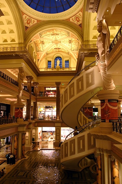 Vegas_20060623_235.jpg