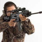 cz bren805 aimed DSC1447web