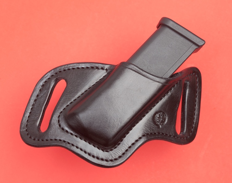 DTL angled pouch 1209