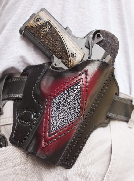 dragonleather_prize_0720.jpg