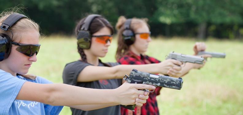 pistol shooters girls 5369
