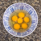 eggs 8138