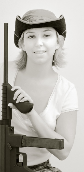 gunnie4517.jpg