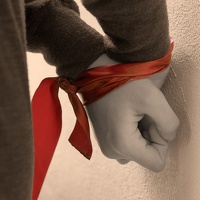 red tie 3874web