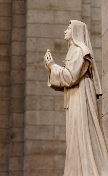 cathedral_maria_statue_D6A4677web.jpg