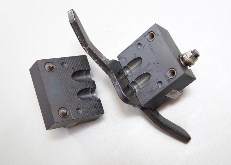 volume mold open D6A5643