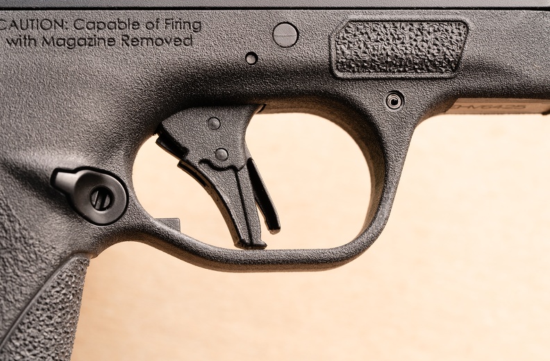 SWbodyguard380 trigger DSC0901web